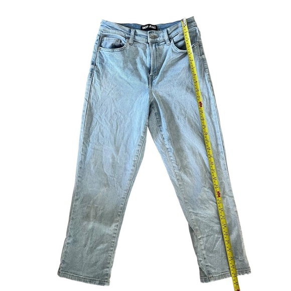 DKNY Jeans Broome Straight Leg Jeans Women’s Size 27 Light Wash Stretch Denim - Picture 4 of 11
